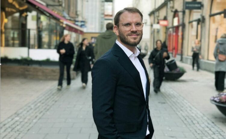 Förvaltare för fonden är Viktor Elmsjö som själv har en bakgrund inom biomedicin.